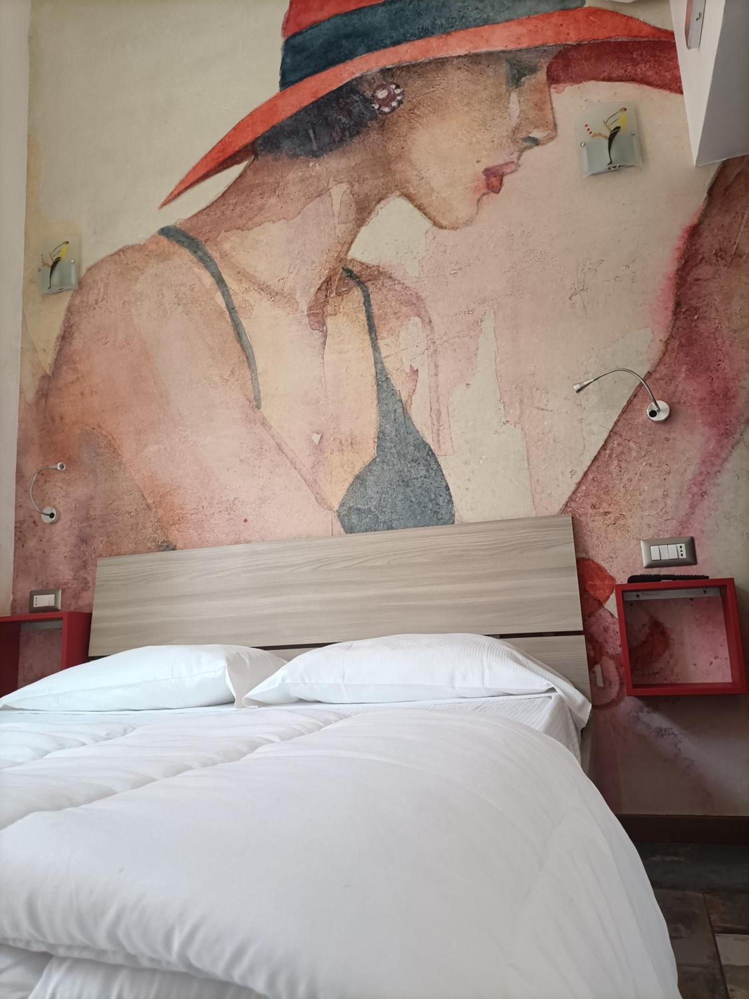 Maison Belle Epoque & Suites Oristano Værelse billede